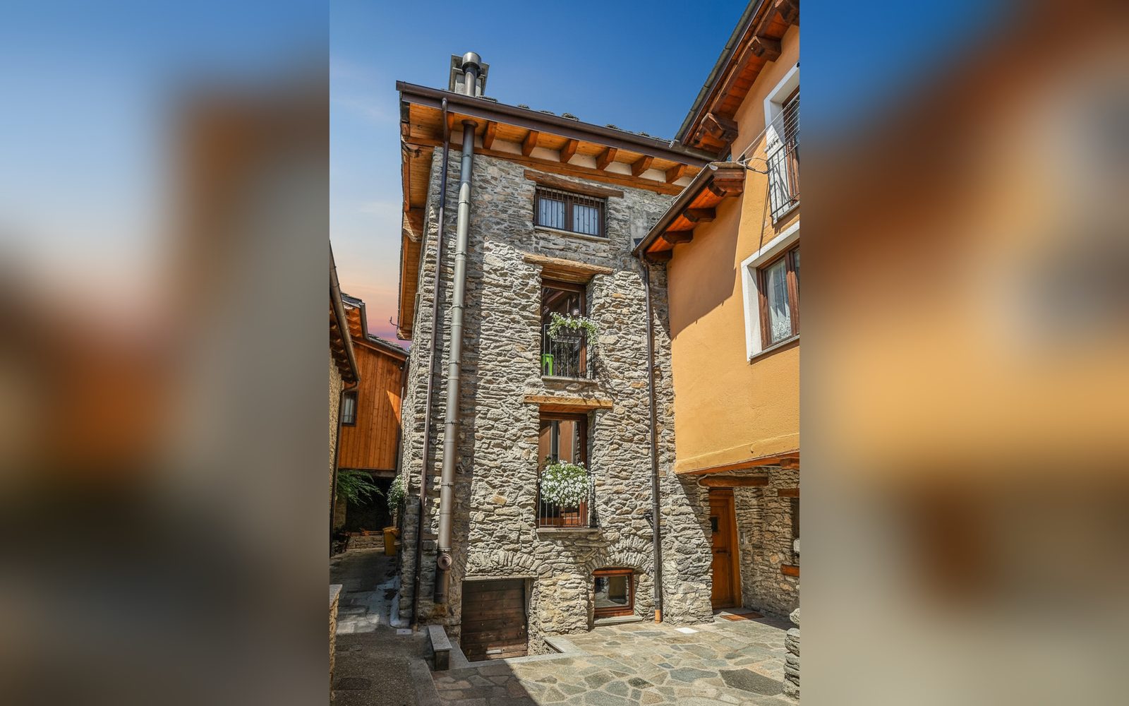 La casa in pietra di Le Coin d’Antan a Excenex